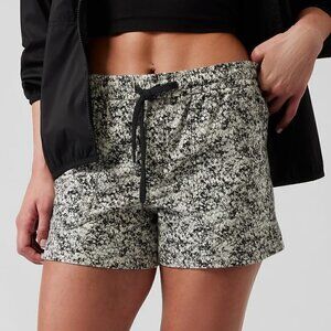 Athleta Farallon Short - XS Pebbles Texture Black